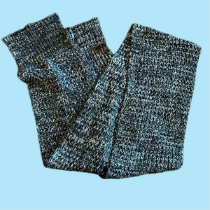 Nice Victoria’s Secret scarf